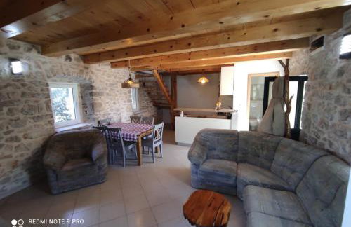 Rest house with jacuzzi Mili - Foto 15