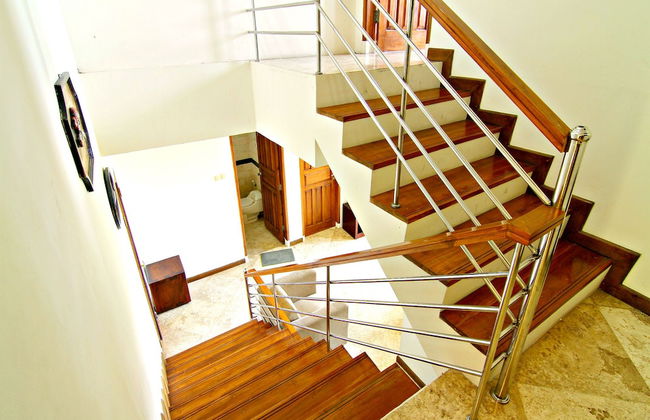 De Bukit Dago Villa by HouseinBandung - Photo 24