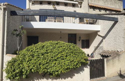 Maison provençale avec parking et vélos à disposition - Photo 18