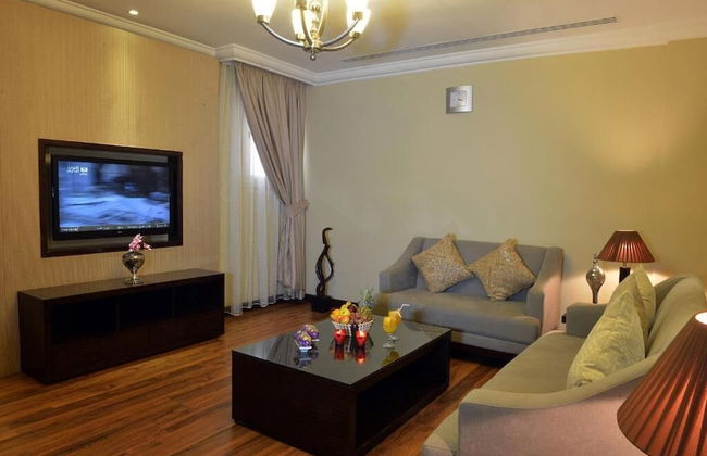 Boudl Al Majmaa - Photo 15