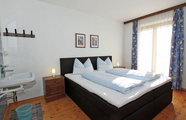 Sunlit Farmhouse near Hochzillertal Ski Area in Tyrol - Foto 3