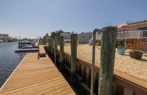 Lagoon Life in Tuckerton Beach with Dock - Foto 45