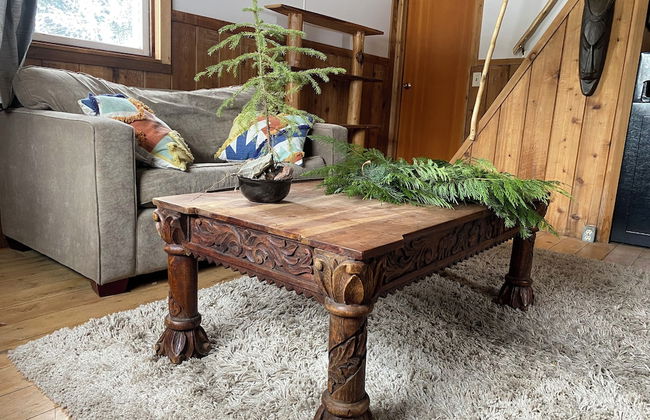 Rustic Beaverfoot Lodge Basic Cabin - Photo 22