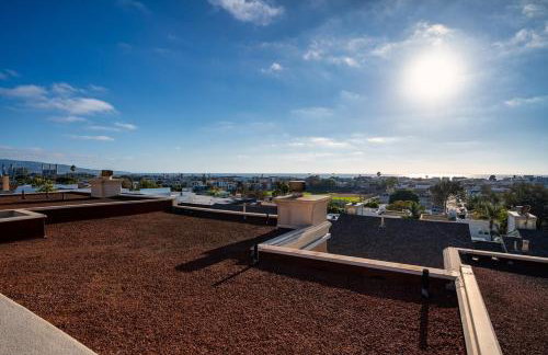 Phenomenal King, Air, Rooftop Deck, Walk to Beach - Foto 48