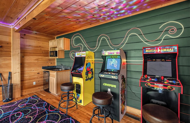 NEW Game Rm, Nerf, Outdoor Pool, Sauna, HotTub - Foto 143