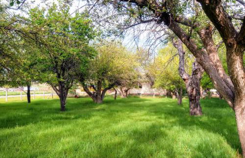 Charming Tropic Home by a Farm Near Bryce Canyon! - Foto 3