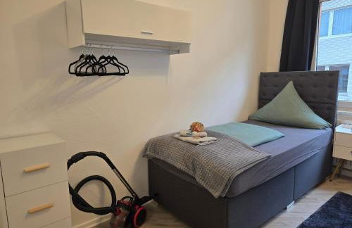 Apartment in Krefeld City with Balcony - Foto 15