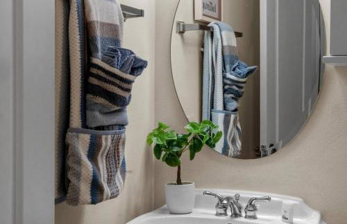 The Art House unique Mount Dora Getaway - Photo 48