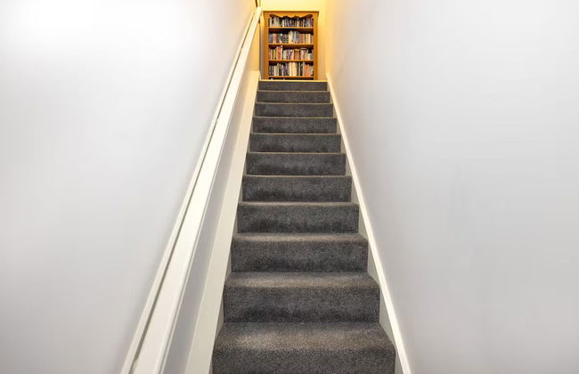 Modern Flat with Free Parking - Foto 16