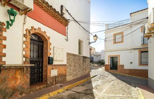 4 Bedroom Cozy Home In Facinas - Foto 10