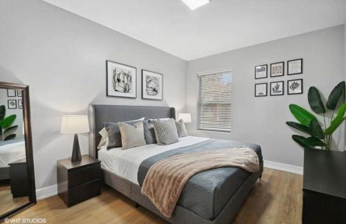 The Chic Urban Oasis Near the Lake! - Foto 9