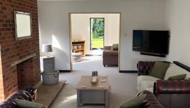 Meadowside - Photo 3