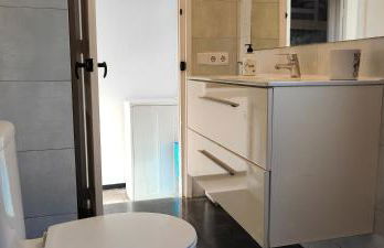 Casa con jardín a 30 metros de la playa. AT. - Foto 27