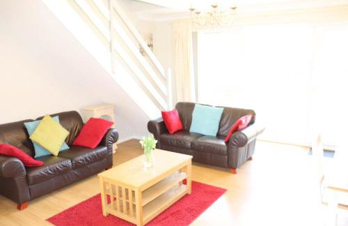 Corton Retreats At Waterside Park - Photo 11