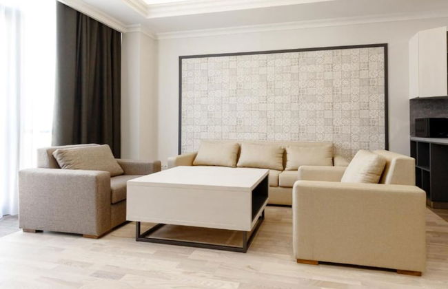 Hilltop North Avenue by Stellar Hotels - Photo 13