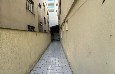 PRAIA DO MORRO - 2 QUARTOS - Apartamento 3 min do mar á pé - Garagem coberta e livre - WI FI - Foto 19