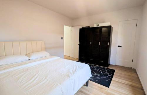 Minimalist Luxury Home With Botanic Garden - Foto 17