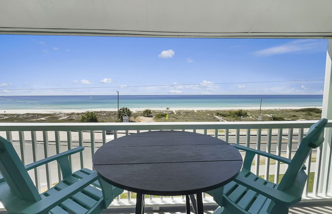 Lorvis Lair 2 Bedroom Condo by RedAwning - Foto 15