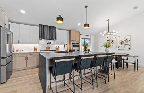 Amelia's Corner Game Room Fire Pit Hot Tub - Foto 3