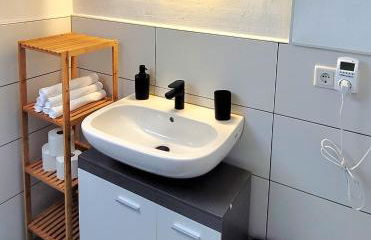 charmantes Apartment mit voll ausgestatteter Küche, Kingsize-Betten, Billard & Tischkicker - Foto 12