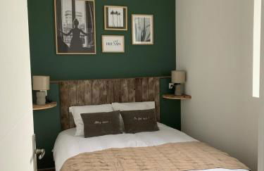 LES GRENOUILLES - Photo 2