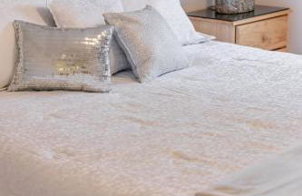 Welcome to Your Serene Waterfront Getaway! - Foto 6