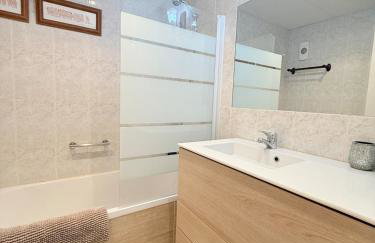 2 Bed Garden Apartment Benavista Direct Pool Access Walk to Golf, Tennis & Amenities - Photo 12