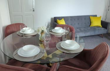 Charming 3-Bedroom House - Prime Location in Wolverhampton! - Foto 1