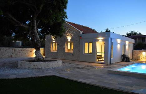 The Well, Stavros - Foto 13