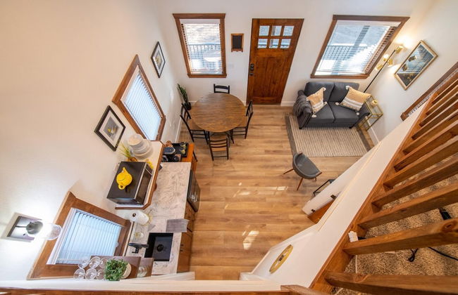 The Goldfinch Cabin 15 MIN to Magnolia Baylor - Foto 2