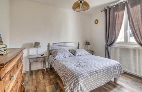 3 Bedroom Gorgeous Home In Rochefort - Foto 17