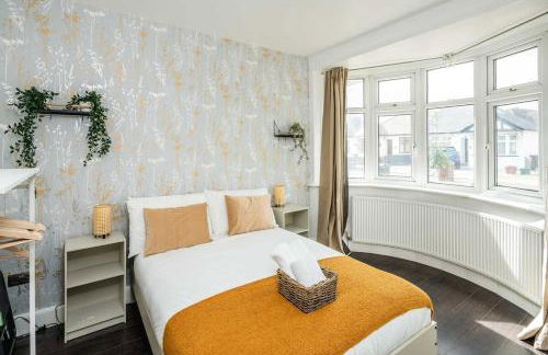 Lovely 3 bed house in Feltham - Foto 32