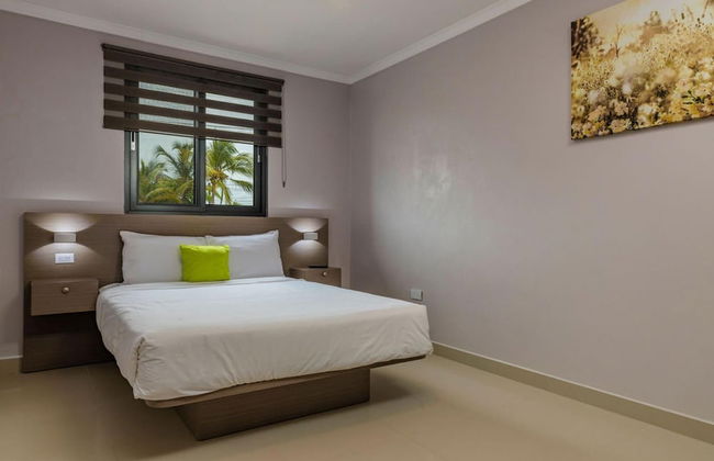 NEW 6BR Villa w Pool Across Street Palmbeach - Foto 9