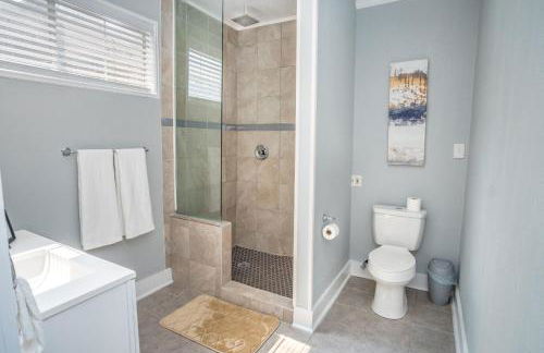 Remodeled Historic 1BR 1BA House Near Downtown - Photo 12