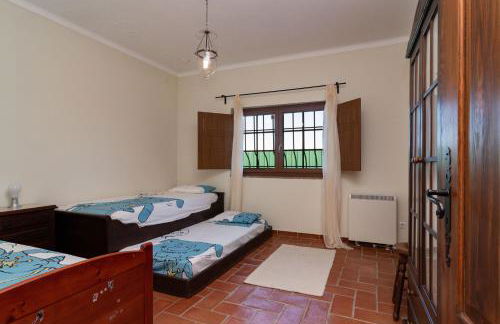 Casa com Piscina Privada em Palmela - Jardim & Estacionamento - Foto 37