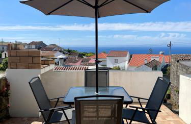 Santana Northeast - Photo 1