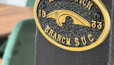 Cottage - Sleeps 4 - Pets Ok - Patio - Parking - Foto 4