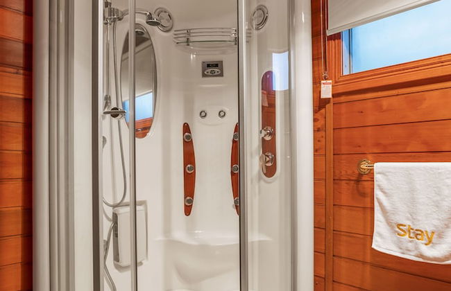 StayAU 4BR Spacious Nature Retreat - Foto 16