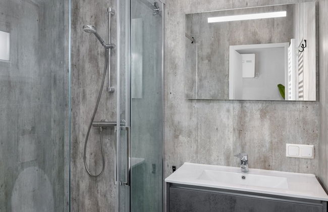 Chalet With Private Jetty - Photo 9