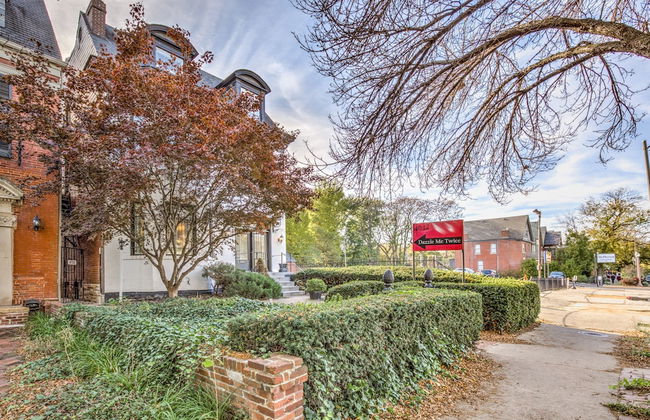 Hidden Gem | JZ Vacation Rentals - Photo 25