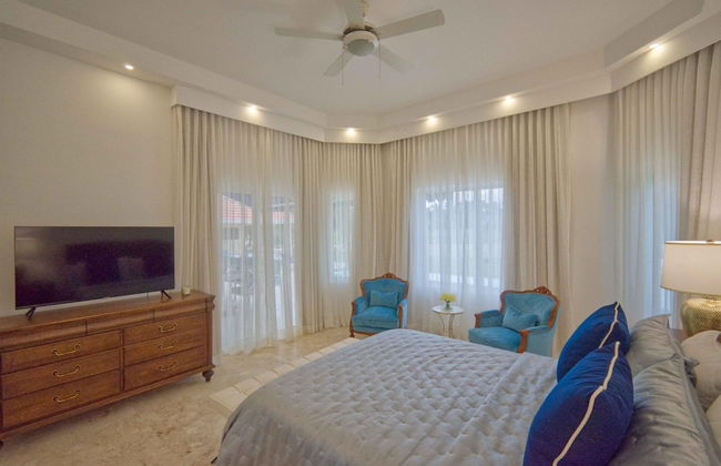 Luxury 6bdr Villa at Tortuga Bay Near Beach Golf - Photo 12