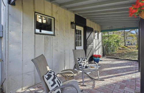 Renovated 1950s Barndominium Pet-Friendly & Modern - Foto 23