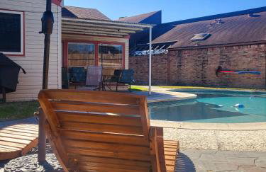HoustonGem Private Pool & Hot Tub 20 Min to DT - Foto 39