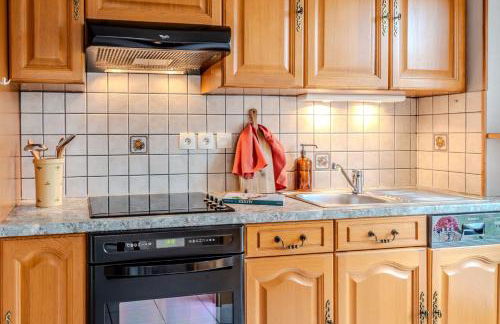 Slow Chalet Thônes lake & mountain 15 min to ski lift balcony parking - Foto 6