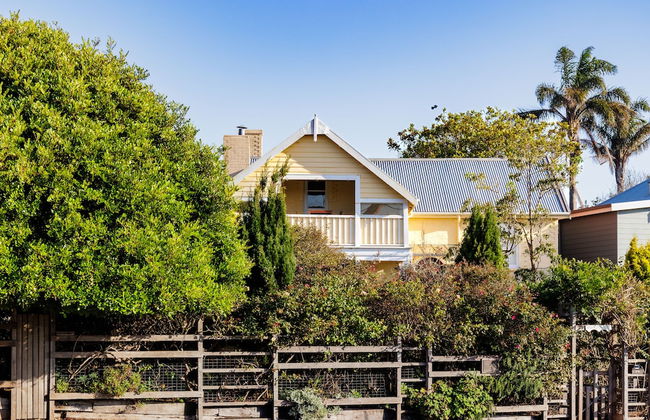 Wollaston House by the BnB Collection - Photo 49