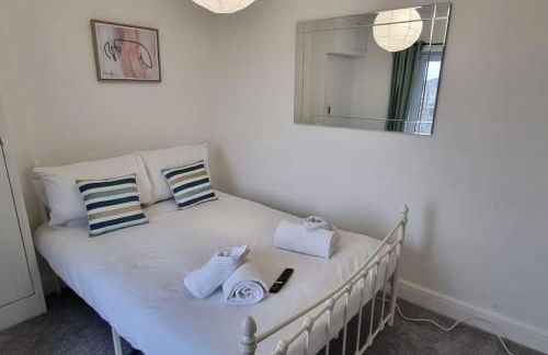 Contractor Base - Flexible Parking - Smart TVs in Rooms - Photo 6