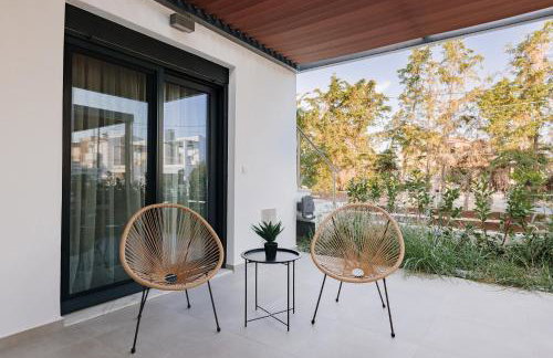 Kyan Executive Suites - Photo 4