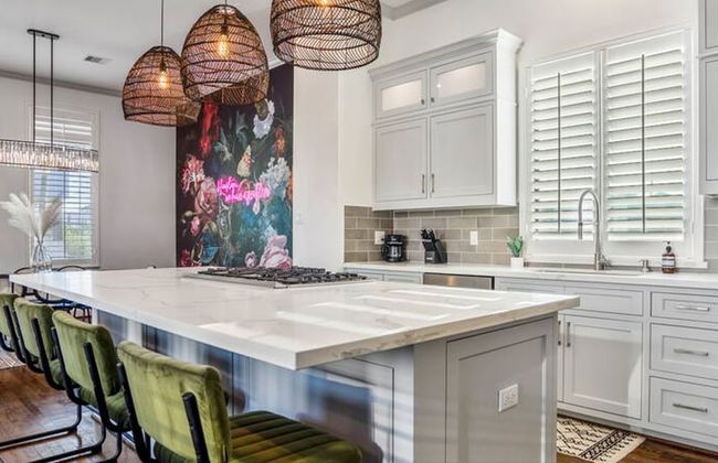 Urban Jungle Retreat in the HTX Skyline - Foto 41