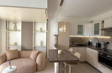 Studio de LUXE Portes de Monaco - Vue MER - Piscine - Wifi - Foto 3