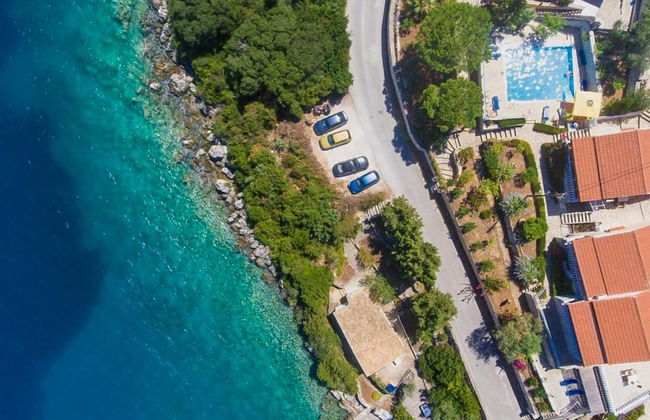 Dolphin Studio Swimming Pool Walk to Beach Sea Views A C Wifi Car Not Required - 559 - Foto 12